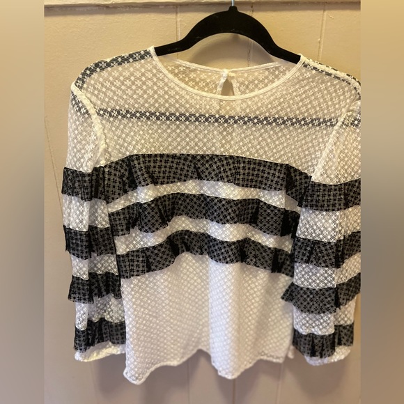 Milly white top, size S, new with tag, with buttons on the side. - Picture 3 of 6